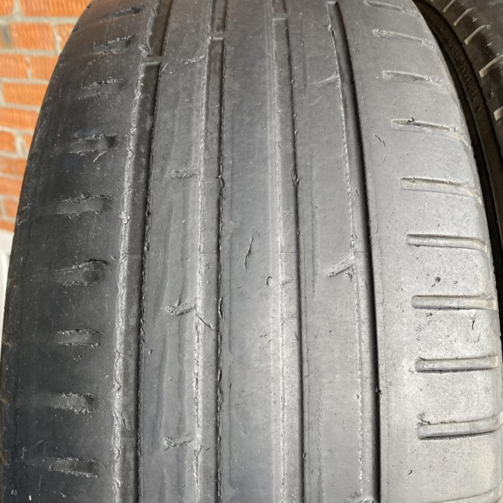 225/60 R16 Nokian Hakka Blue 2