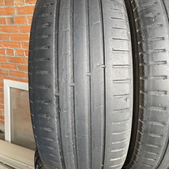 225/60 R16 Nokian Hakka Blue 2