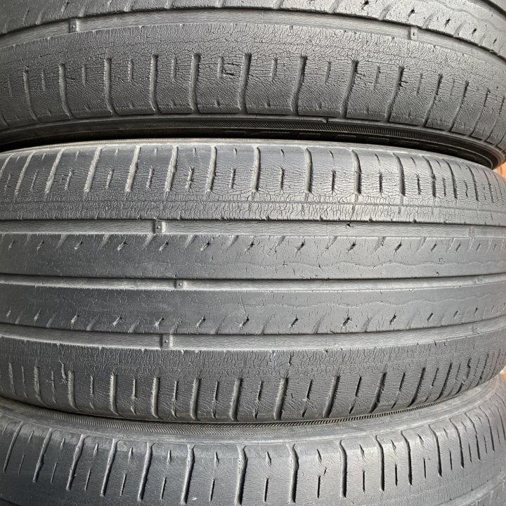 195/55 R16 Kumho Solus KH17