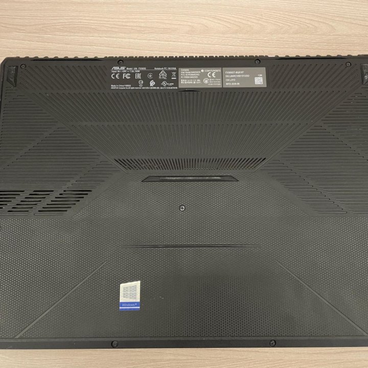 ASUS FX505GT-BQ018T