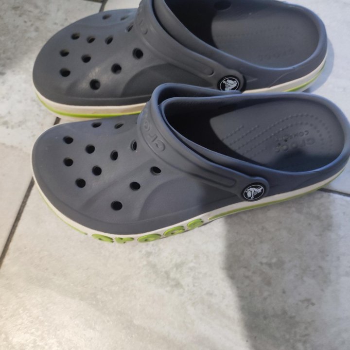 Crocs