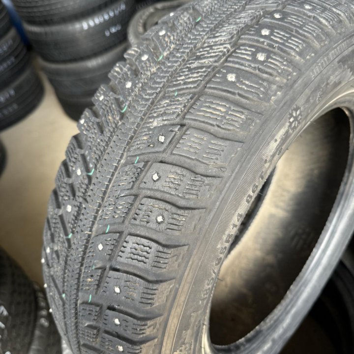 185/65 R14 Kumho I'Zen KW22