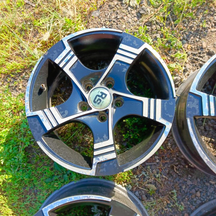 Диски R14 RS Wheels