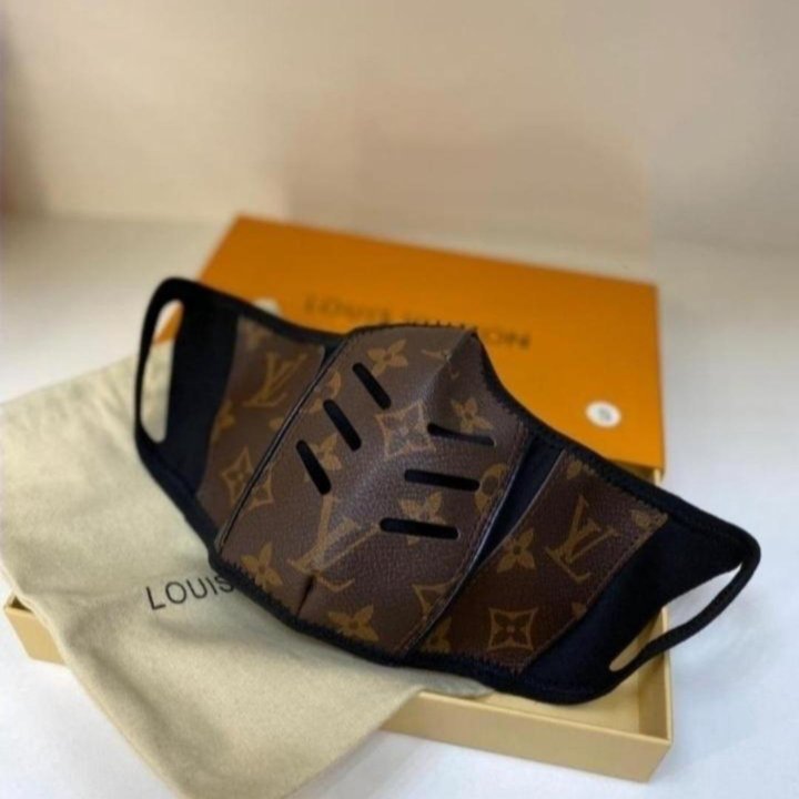 Маска жен и муж LouisVuitton в коробке фирменной