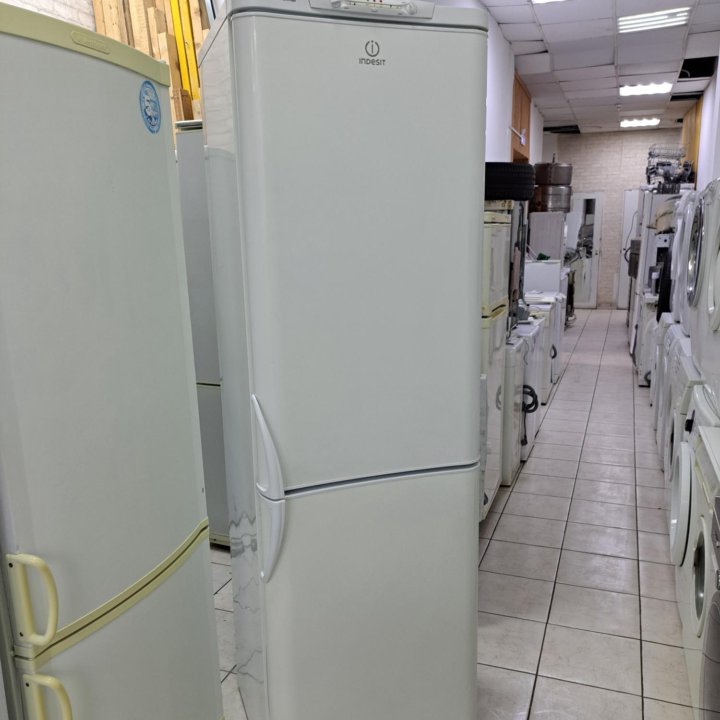 Холодильник indesit 200 см