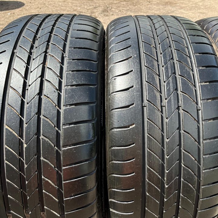 Лето Разноширокие Goodyear 245/45 и 275/40 R19