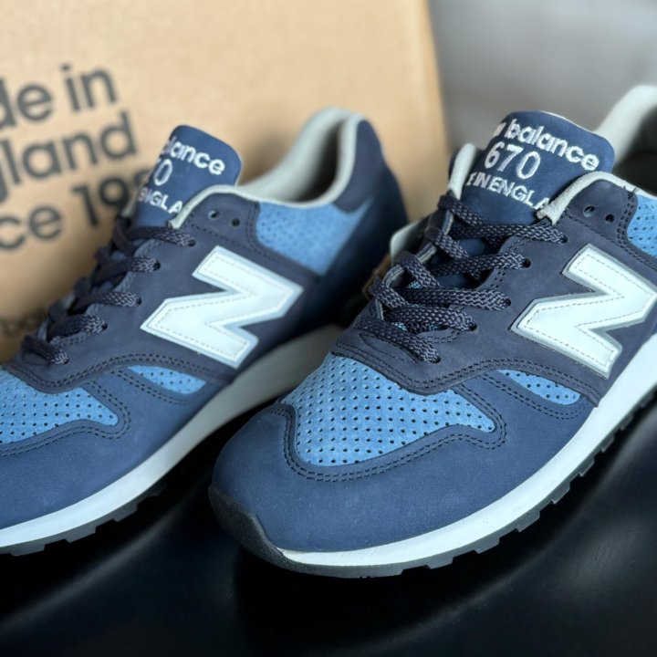 Мужские кроссовки New Balance 670