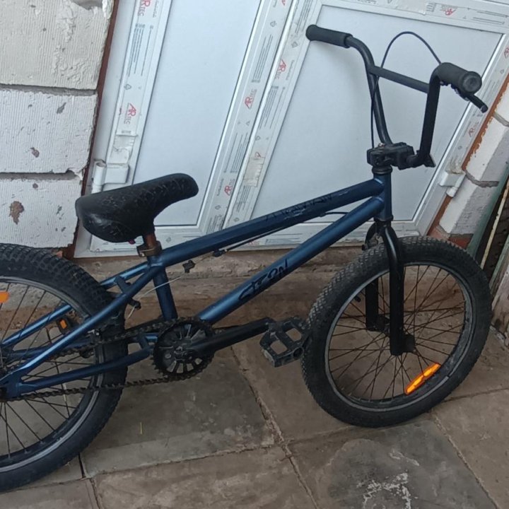 Велосипед BMX