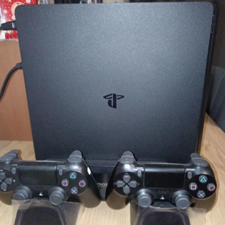 Sony PS4 slim