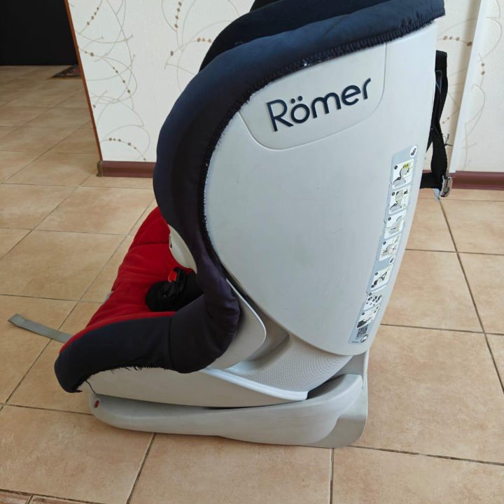 Автокресло Britax romer