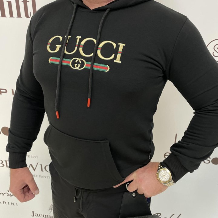 Толстовки Gucci