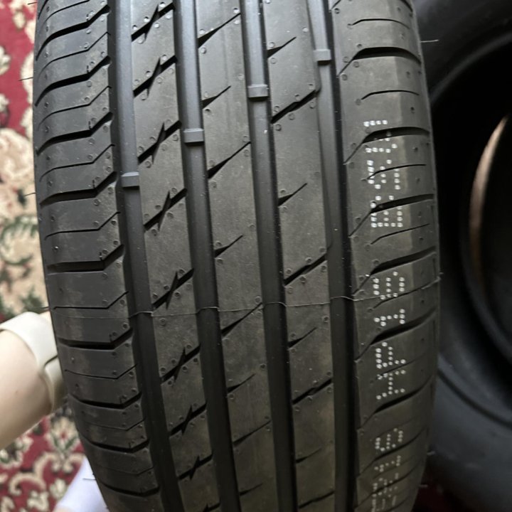 Шины летние Sailun Atrezzo Elite 98H 215/65 R16