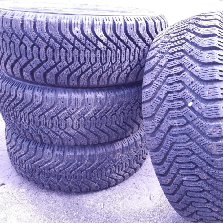 Шины зимние Goodyear Ultra Grip 500 205/60 R16