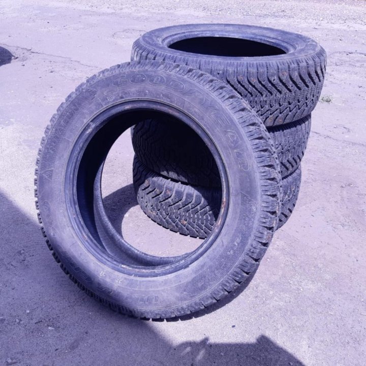 Шины зимние Goodyear Ultra Grip 500 205/60 R16