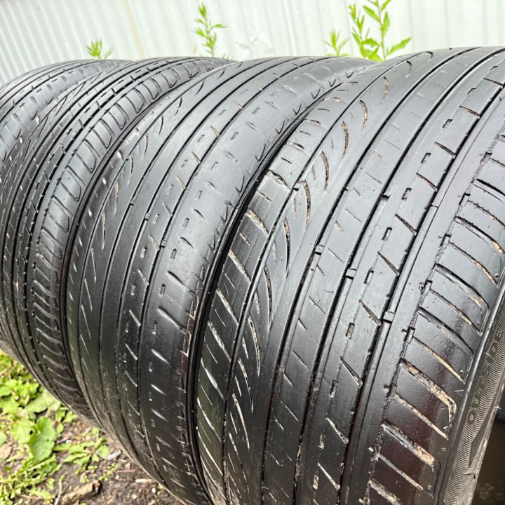 Лето Headway HU901 235/45 R18 98W