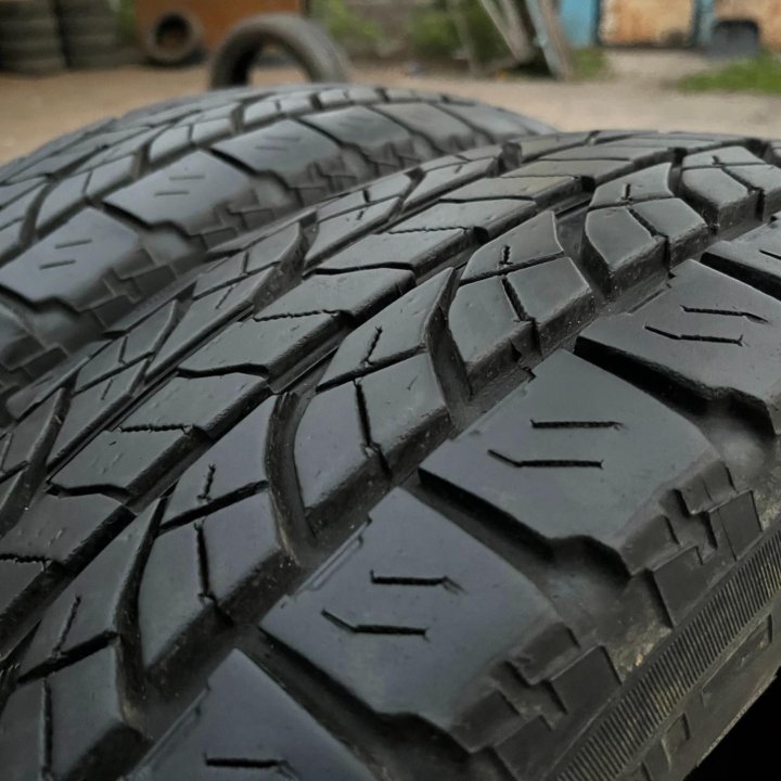 2 шт Лето Yokohama Geolandar 30x9,5x15 240/80 R15