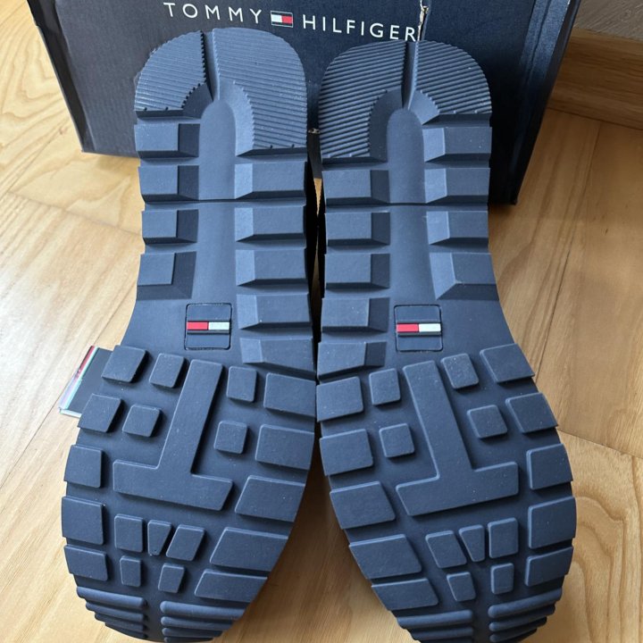 Кроссовки Tommy Hilfiger, 43р