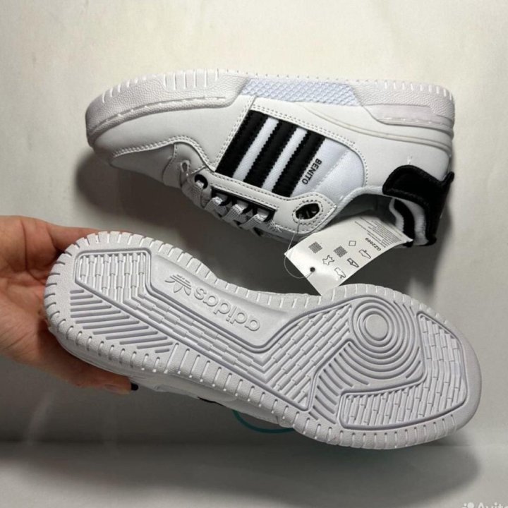 Кроссовки BAD bunny adidas forum powerphase benito