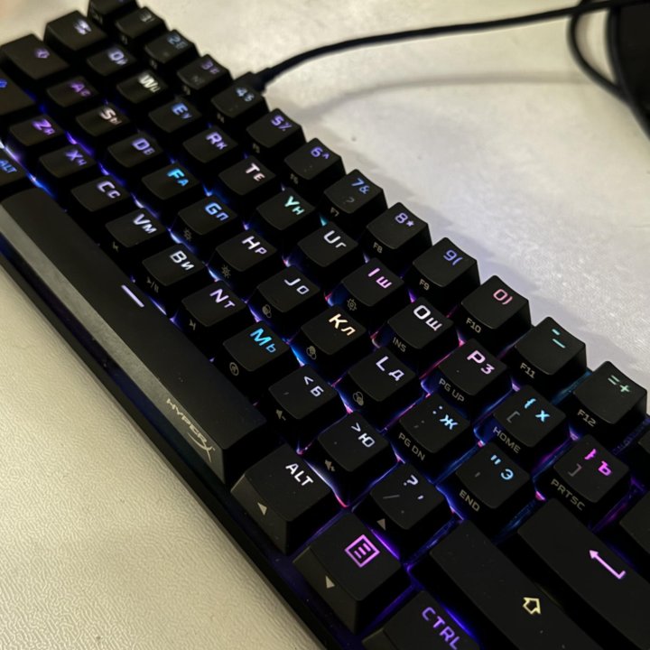 Клавиатура hyperX alloy origins 60