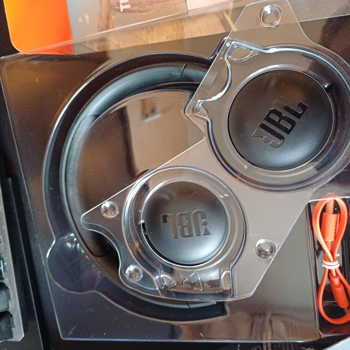 Наушники новые jbl 510