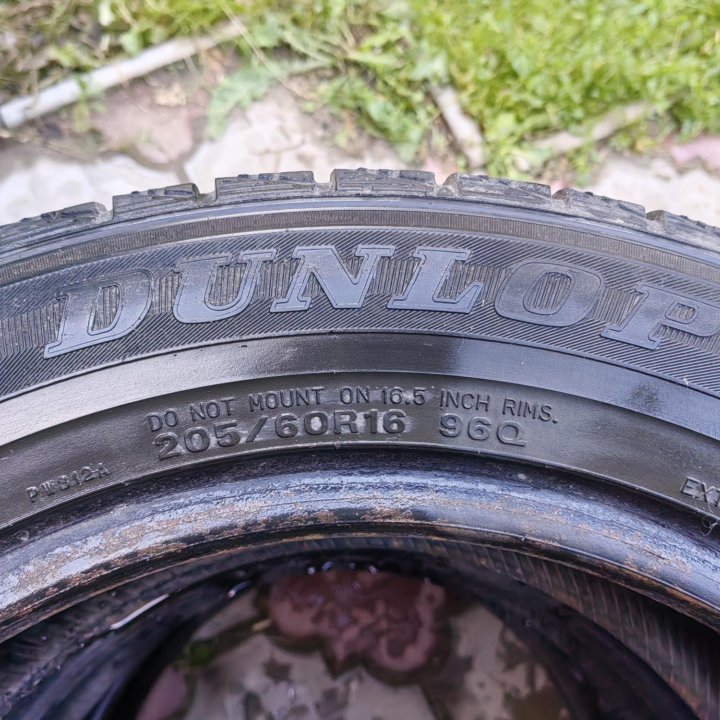 Всесезонная резина R16 205/60 Dunlop Япония