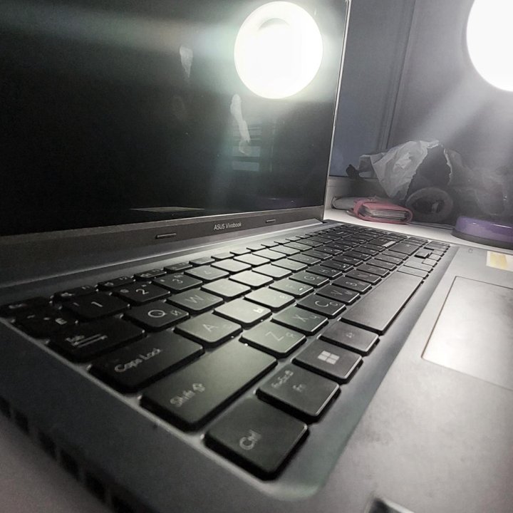 ASUS VivoBook M1503Q