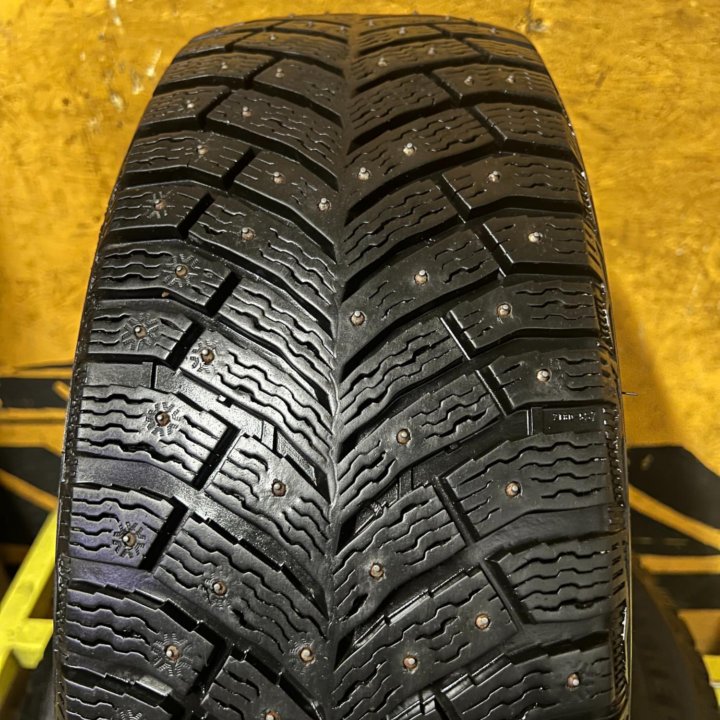 Зимние шины Michelin X-Ice North 4 R16 Италия 1сез