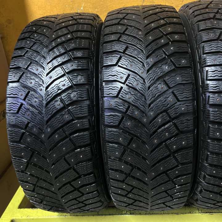 Зимние шины Michelin X-Ice North 4 R16 Италия 1сез