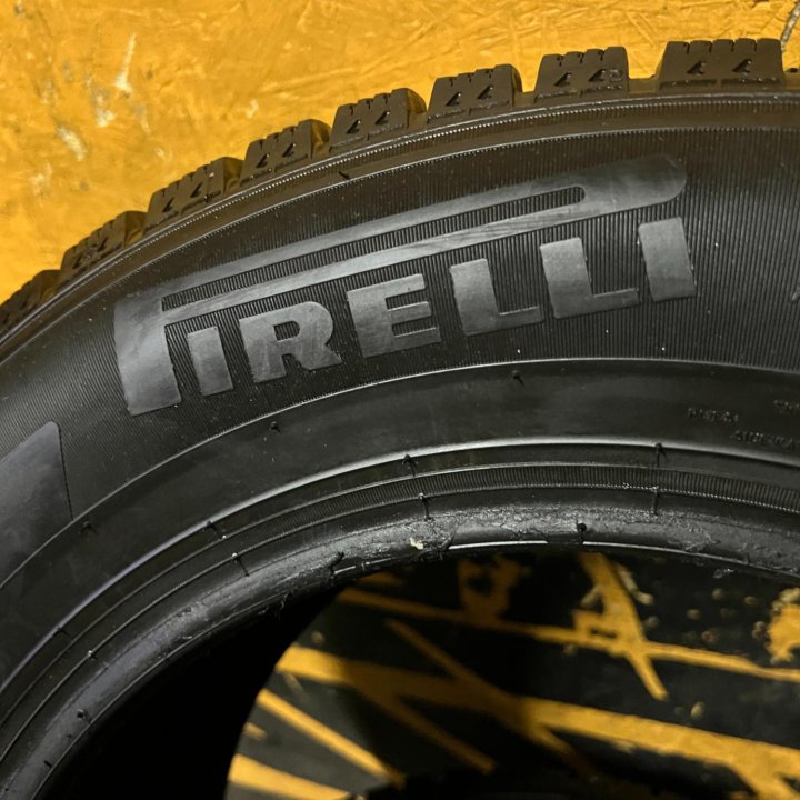 Зимние шины Pirelli Ice Zero R15 2022г 1сезон