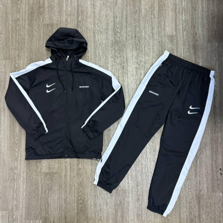 Костюм Nike Swoosh