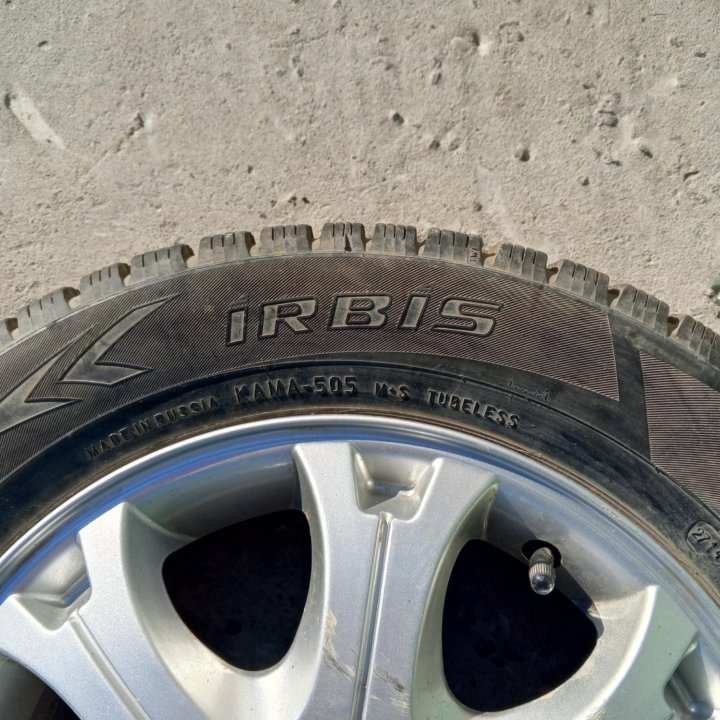 Зимняя резина на литых дисках 175/65 R 14