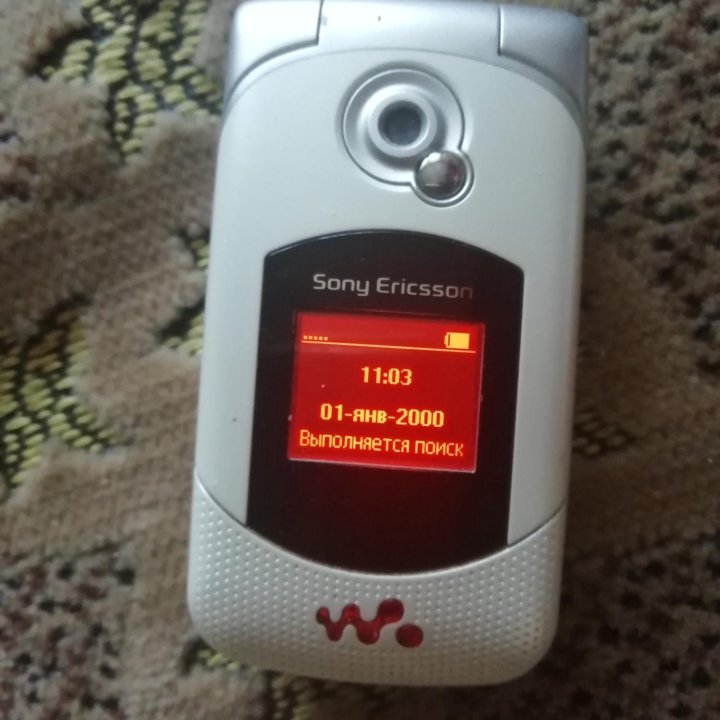 Продам SonyEricsson