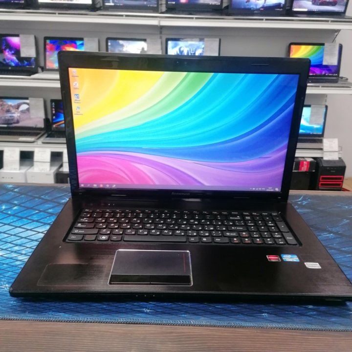 Ноутбук Lenovo большой (1369 Н2)