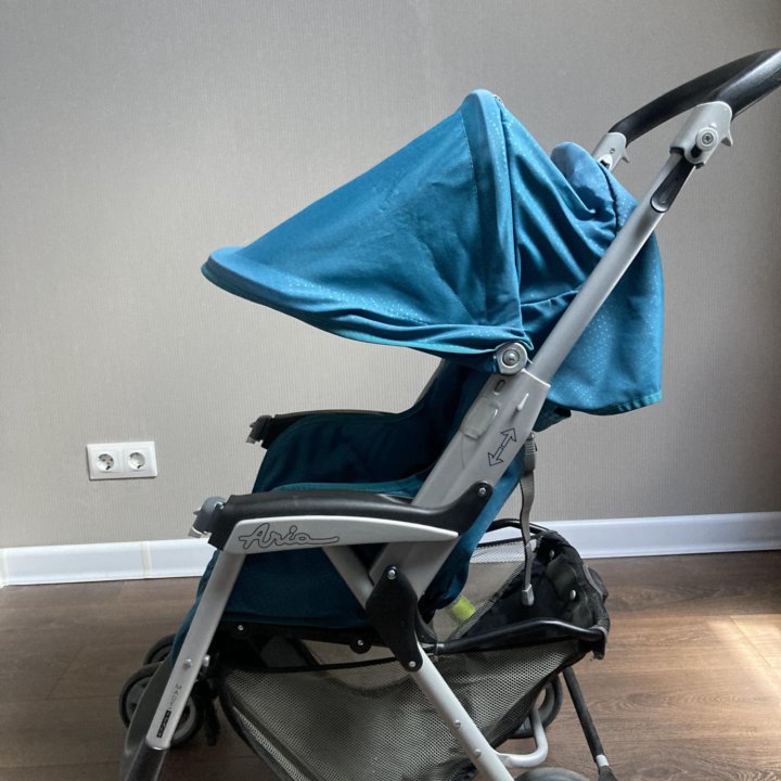 Коляска прогулочная peg Perego