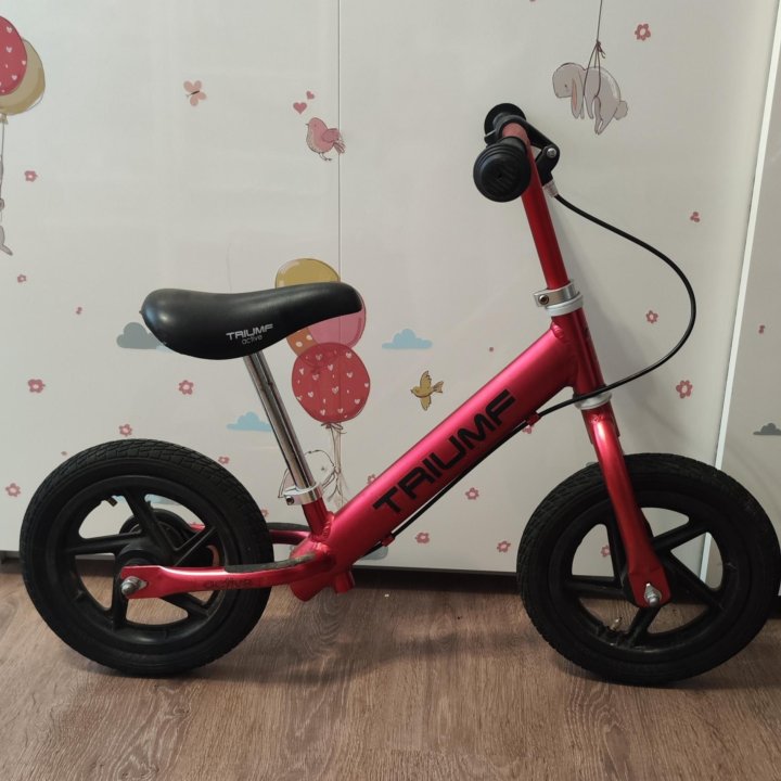 Беговел Triumf active