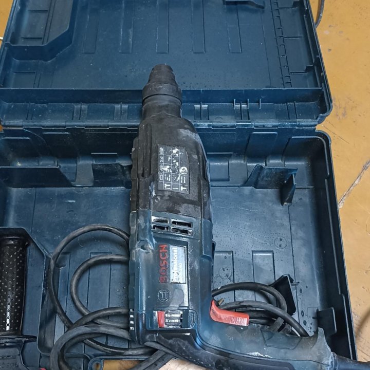 Перфоратор Bosch GBH 240