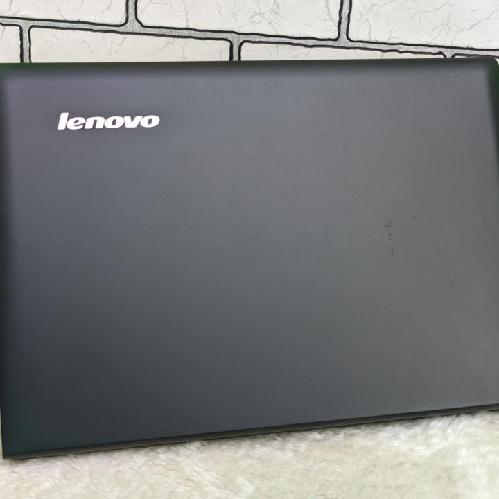 Lenovo / AMD FX-7500 /Radeon R5 M230/8GB/SSD/FHD