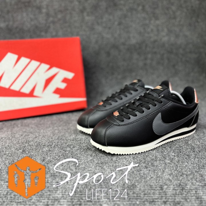 Nike Cortez