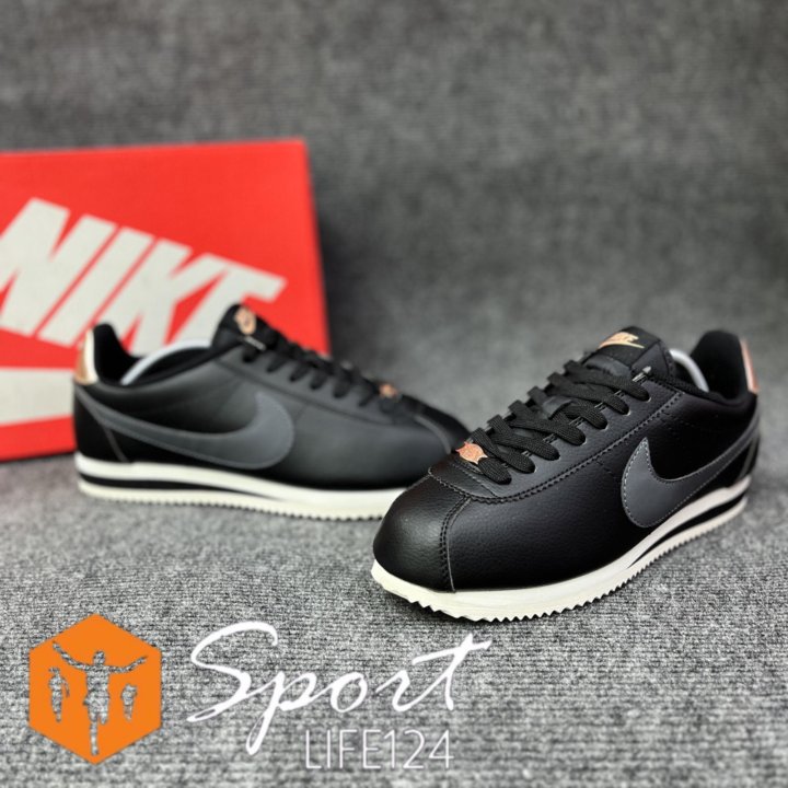 Nike Cortez