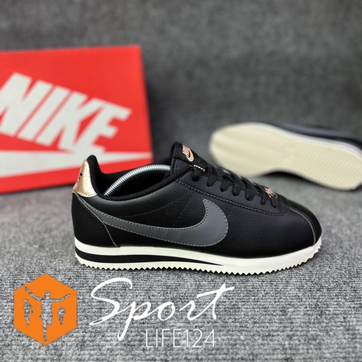 Nike Cortez