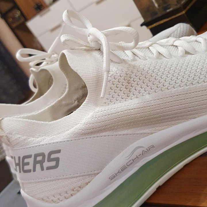 Кроссовки мужские Skechers