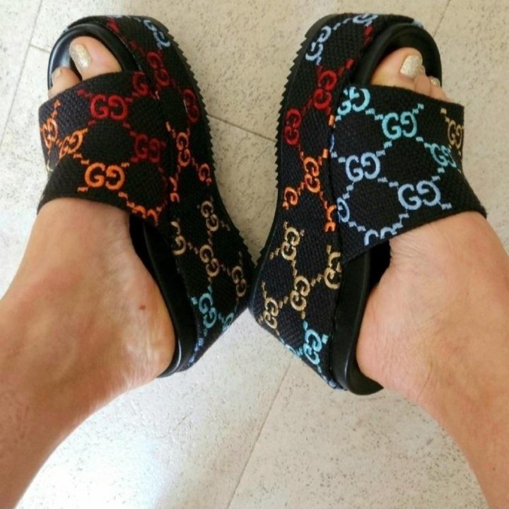 GUCCI Сабо