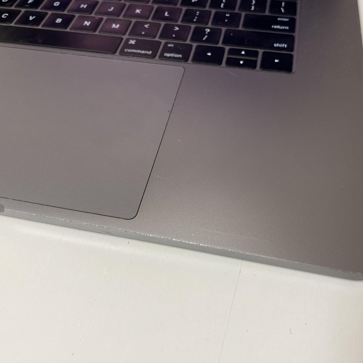 MacBook Pro (2016), Intel i7, 2,7 GHz, 16 Gb, 1 Tb