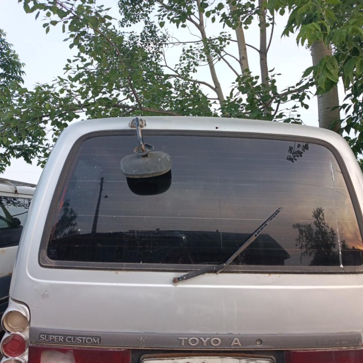 Toyota Hiace, 1991