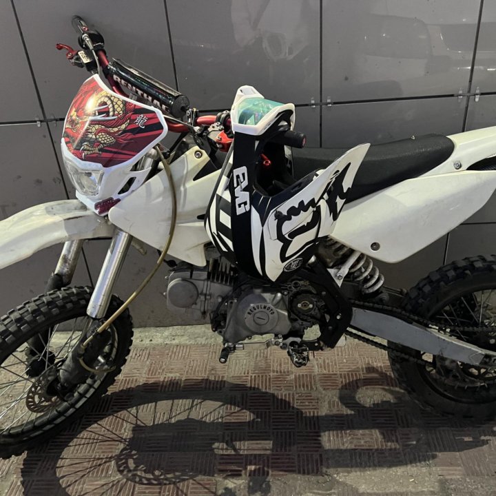 RegulMoto seven 125cc