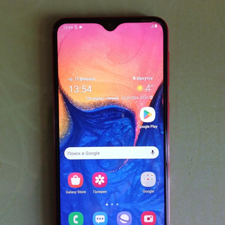 Телефон Samsung A10