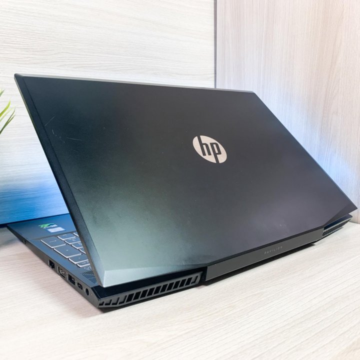 Игровой ноутбук HP Core i5-8g/GTX 1050/16Gb/SSD+HD