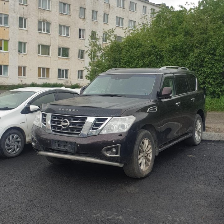 Nissan Patrol, 2012