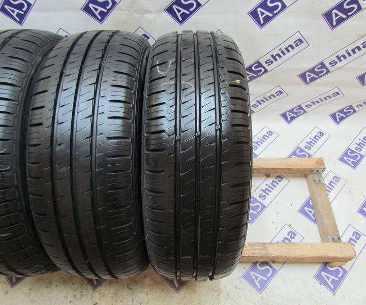 Hankook Vantra LT RA18 215/60 R16C 96R