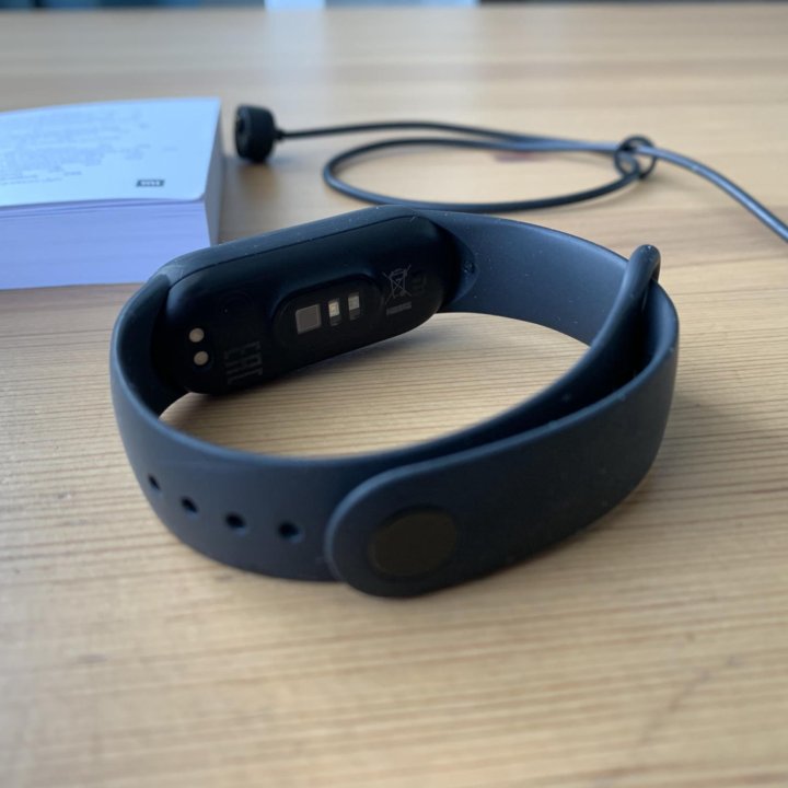 Смарт часы Xiaomi mi smart band 6